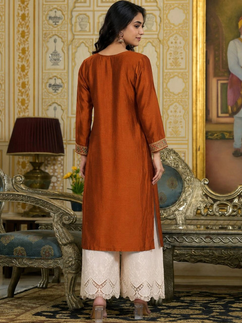 rarethread Women Ethnic Motifs Embroidered Thread Work Grandeur & Majestic Artwork Kurta - Image 7