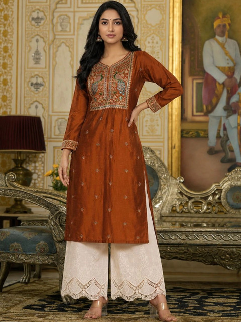 rarethread Women Ethnic Motifs Embroidered Thread Work Grandeur & Majestic Artwork Kurta - Image 4