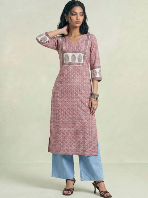 AADVIKA Women Kurta