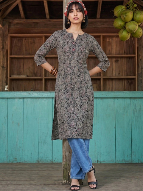 AADVIKA Women Paisley Printed Kurta - Image 4