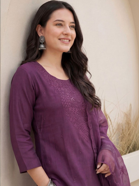Indo Era Women Ethnic Motifs Embroidered Regular Thread Work Kurta with Trousers & With Dupatta - Image 2