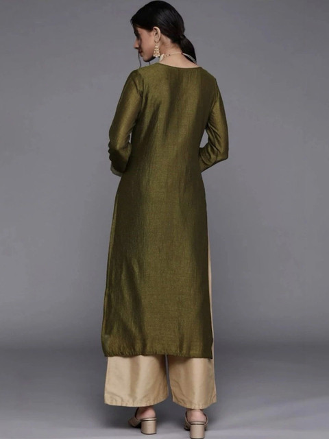 HOUSE OF SETHIA Women Embellished Thread Work Kurta - Image 4