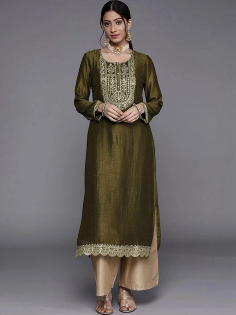 HOUSE OF SETHIA Women Embellished Thread Work Kurta