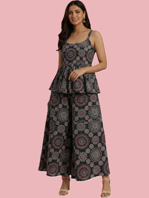 Oxinexx Ethnic Motifs Print Peplum Maxi Dress