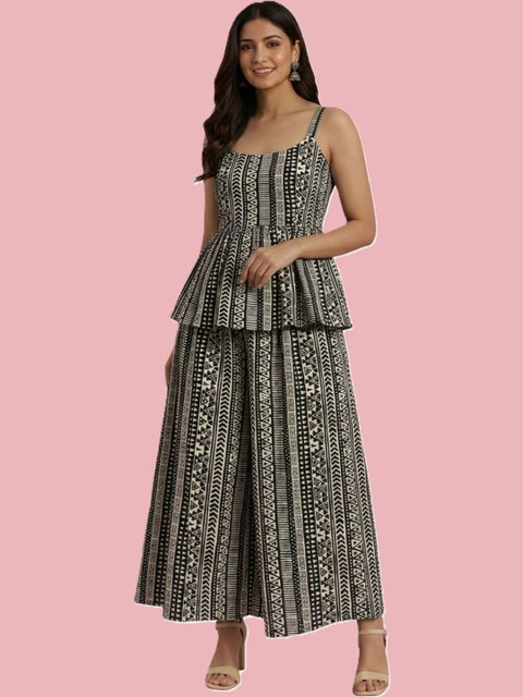 Oxinexx Ethnic Motifs Print Peplum Maxi Dress