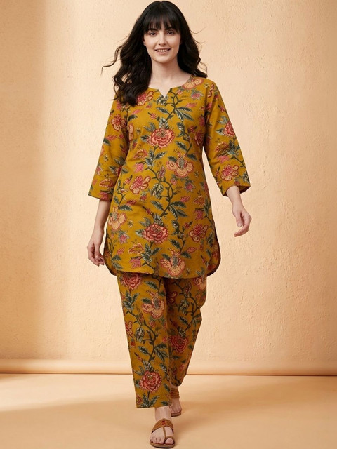 Milvia Floral Printed Tunic with Trousers