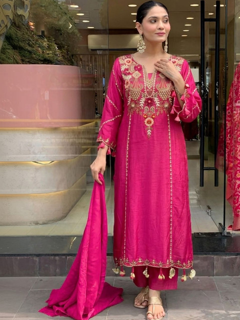 Siya Fashion Women Ethnic Motifs Embroidered Regular Thread Work Kurta with Trousers & With Dupatta - Image 2