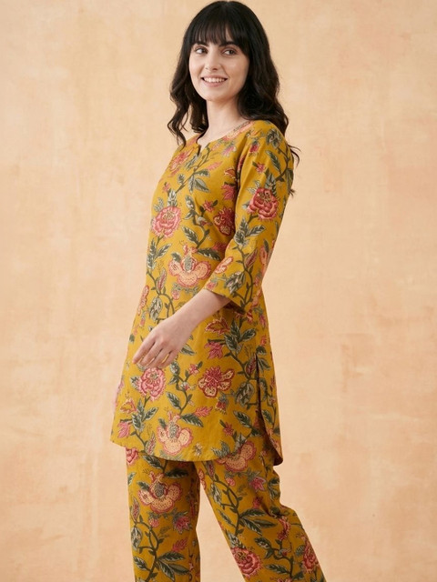 Milvia Floral Printed Tunic with Trousers - Image 3