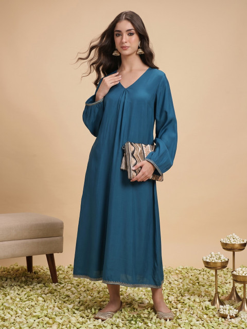Sangria Regular Kurta with Trousers