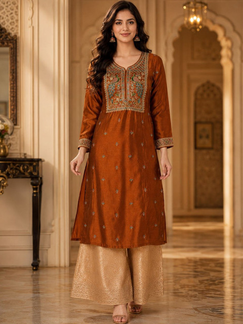 rarethread Women Embellished Sequinned Kurta