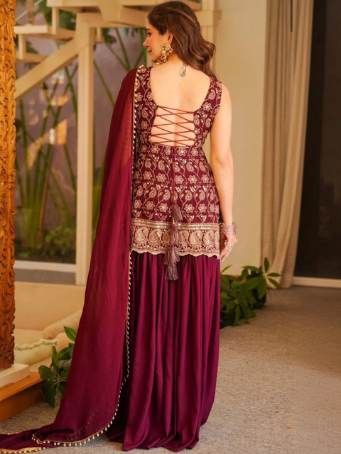 HERE&NOW Women Ethnic Motifs Embroidered Regular Kurti with Sharara & With Dupatta - Image 4