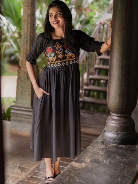 HAY Ethnic Embroidered Puff Sleeve A-Line Midi Dress