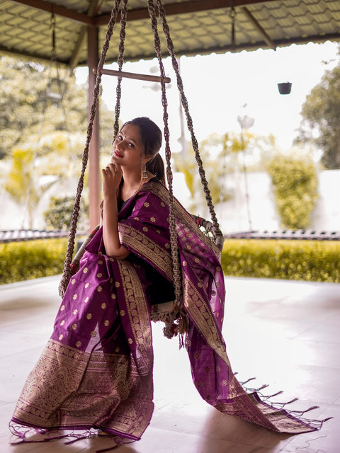 DEVANGI Ethnic Motifs Woven Design Zari Dupatta - Image 2