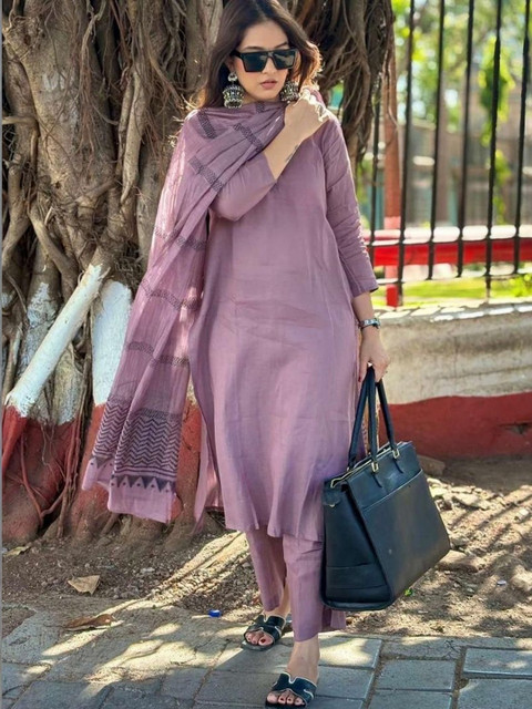 JK Design Studio Women Regular Kurta with Trousers & With Dupatta - Image 3