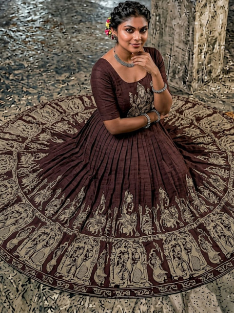 Rujave Ethnic Motifs Printed Cotton Maxi Dress - Image 4