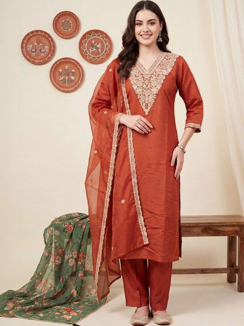 Indo Era Women Ethnic Motifs Embroidered Regular Thread Work Kurta with Trousers & With Dupatta - Image 6