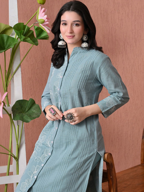 CRENOL THREADS Women Floral Embroidered Cotton Kurta with Palazzos Co-Ords - Image 5