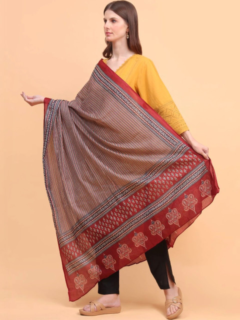Moda Chales Printed Block Print Dupatta - Image 2