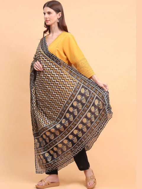 Moda Chales Printed Block Print Dupatta - Image 2