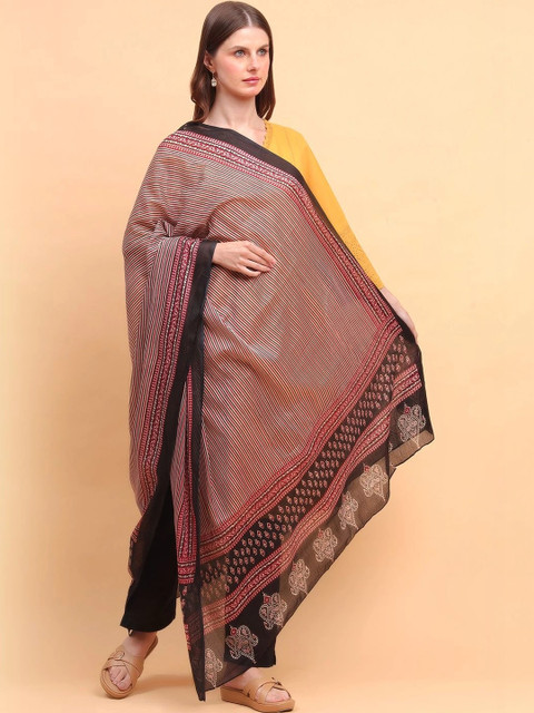 Moda Chales Printed Block Print Dupatta - Image 3
