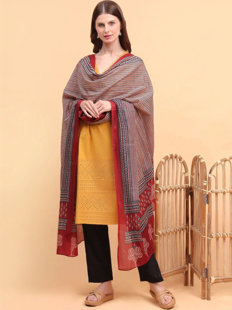 Moda Chales Printed Block Print Dupatta - Image 5