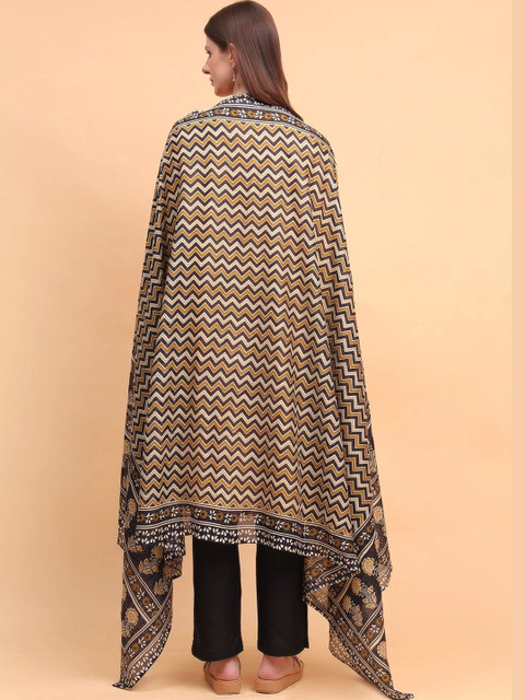 Moda Chales Printed Block Print Dupatta - Image 6