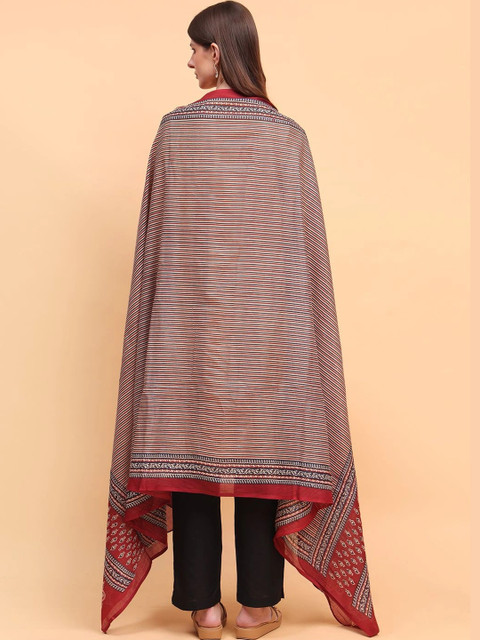 Moda Chales Printed Block Print Dupatta - Image 6