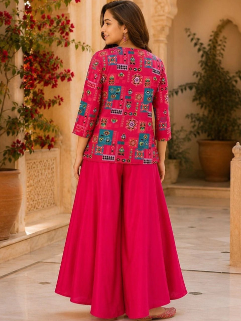 HERE&NOW Printed Square Neck Crop Top With Palazzos & Jacket - Image 2