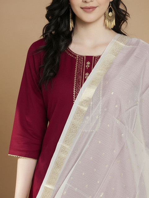 KALINI Woven Design Dupatta with Zari - Image 4