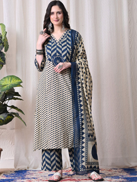 MEERA FAB Women Printed Regular Pure Cotton Kurta with Trousers & With Dupatta