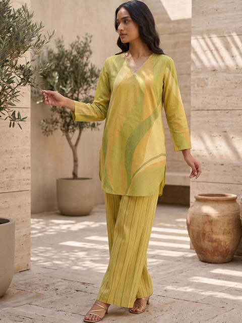 MASSTANI BY INDDUS Printed Tunic with Palazzos - Image 5