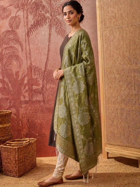 Sangria Ethnic Motifs Woven Design Dupatta with Zari - Image 5