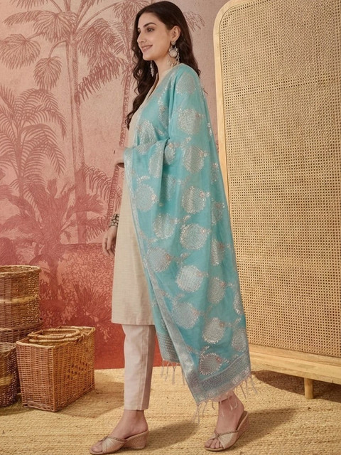 Sangria Ethnic Motifs Woven Design Dupatta with Zari - Image 5