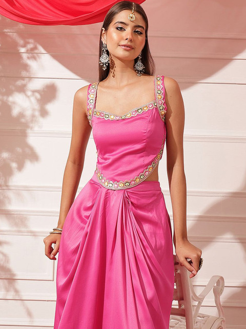 indo street Embellished Top with Skirt - Image 6