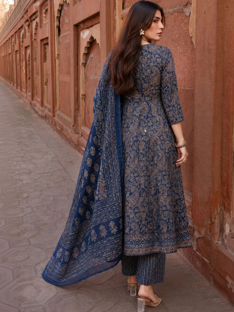 Sangria Women Ethnic Motifs Printed Regular Kurta with Palazzos & With Dupatta - Image 4
