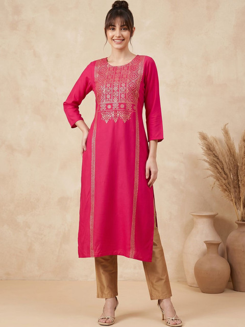 Varanga Women Kurta