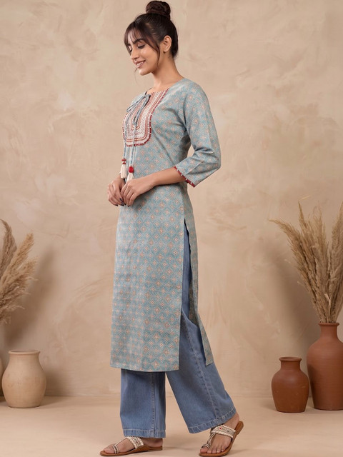 Varanga Women Ethnic Motifs Printed Thread Work Kurta - Image 2