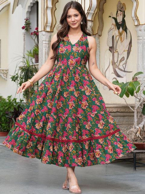 HERE&NOW Women Green Floral Printed Dress