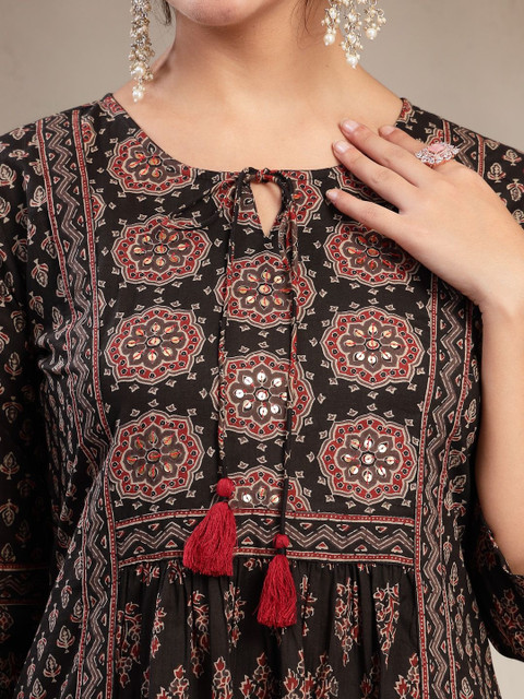 Sangria Printed Pure Cotton Keyhole Neck Kurta & Palazzos With Dupatta - Image 5