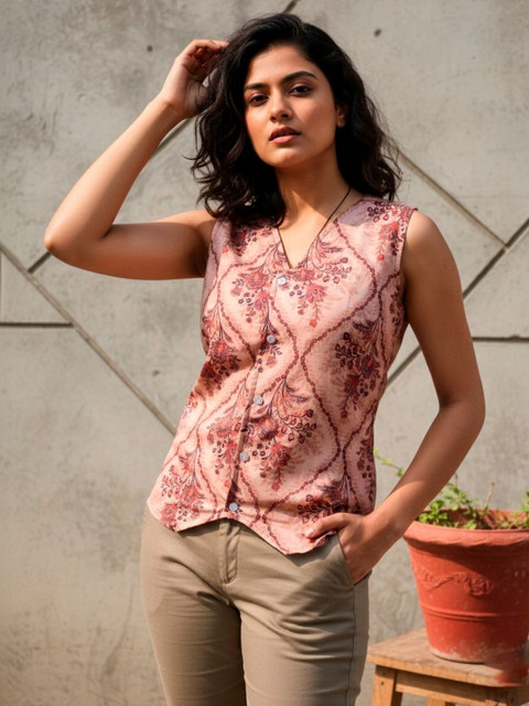 LIPS CROWN Floral Top