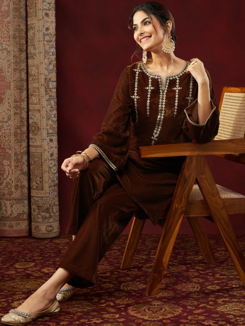 THREAD BOX Women's Brown Velvet Zari Embroidered Straight Set Co-Ords