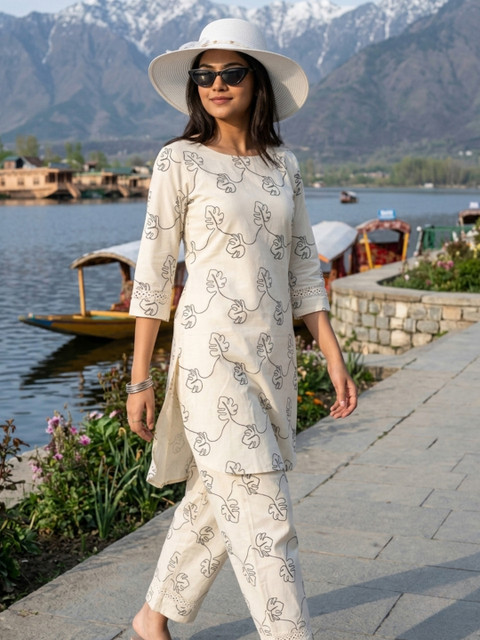 KALINI Women Floral Printed Pure Cotton Co-ord Set