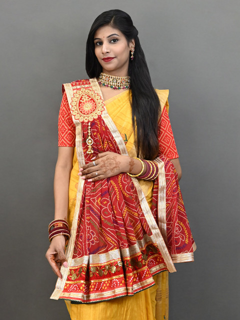 Ranisatiya creation Bandhani Printed Dupatta With Sequinned