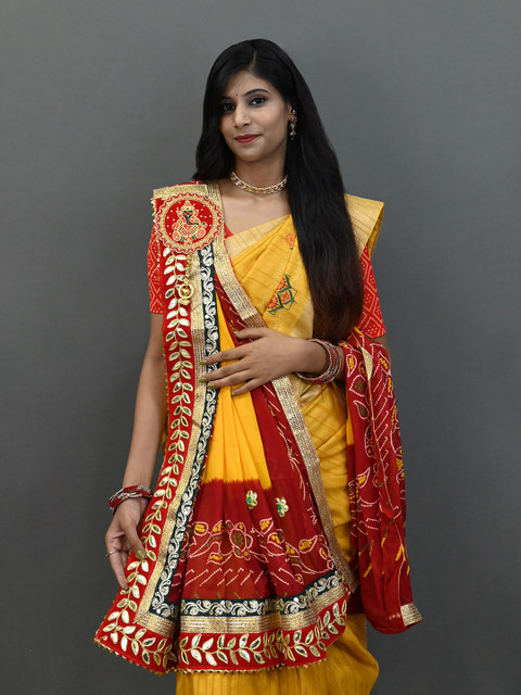 Ranisatiya creation Bandhani Printed Dupatta With Gotta Patti