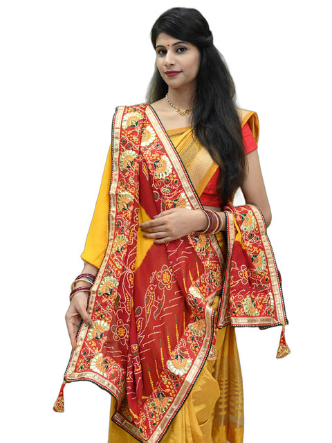 Ranisatiya creation Bandhani Printed Dupatta With Gotta Patti - Image 3