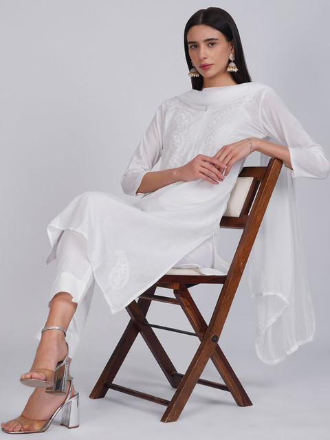 P Creations Solid White Chiffon dupatta