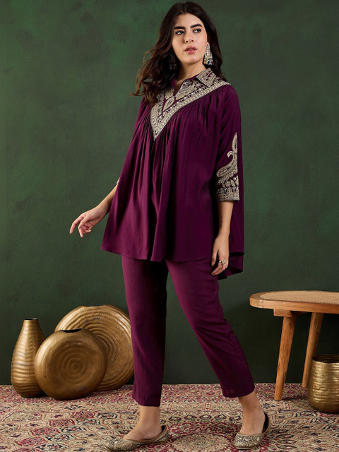 Sangria Embroidered Tunic with Trousers - Image 3