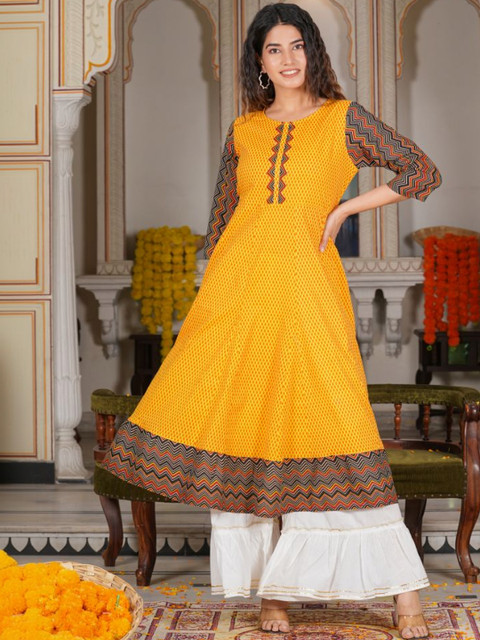 Sztori Women Chevron Printed Anarkali Kurta