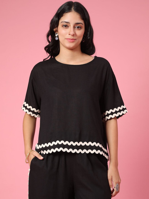 LIMEROAD Women Ethnic Solid Rayon Slub Round Neck Coordinate Set-e Tops