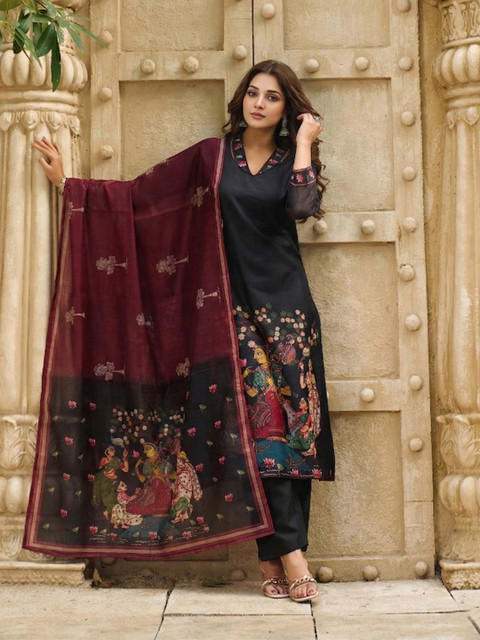 GoSriKi Women Ethnic Motifs Printed Regular Kurta with Trousers & With Dupatta